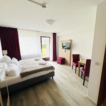 Schroeders Gaestehaus Hotel Langstedt